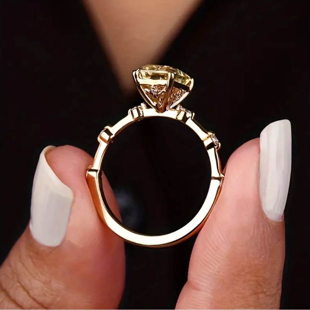 Exquisite Inlaid Rectangular Yellow Synthetic Ring- NIP - Picture 3 of 5